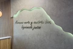 69796ed6-321d-470f-a7de-450f8c29e567